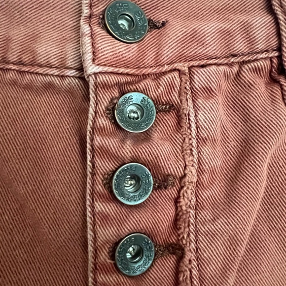 Free People Button Fly Rust Colored Shorts - Size 27 - Picture 5 of 6